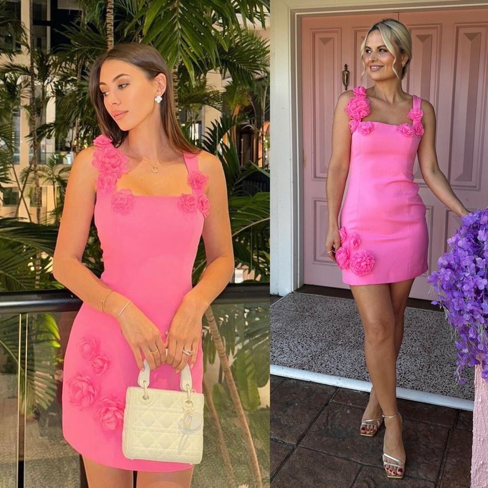 ELLIATT Trompe Rosette Appliqué Floral Mini Dress Pink NEW with tags